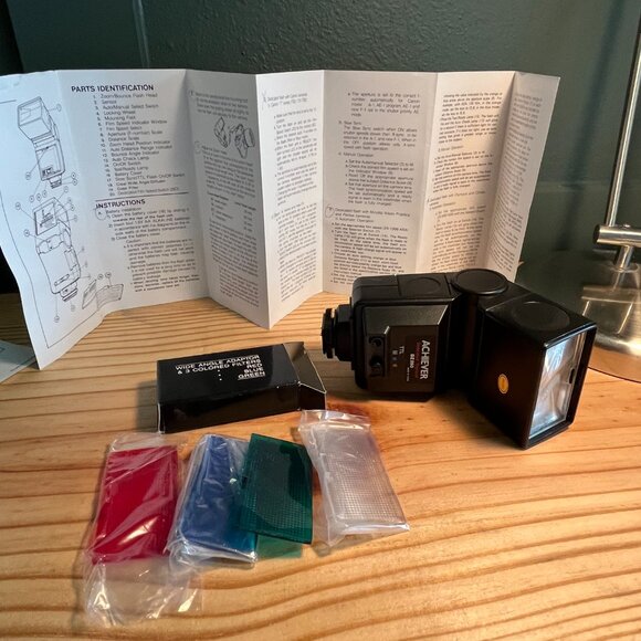 Minolta Achiever DZ260 Camera Flash - Picture 9 of 13